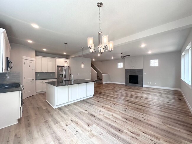 Building Photo - Beautiful Home in Desirable Monterey Estates – Happy Valley