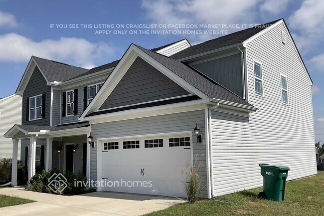 Building Photo - 1079 Vanguard Dr
