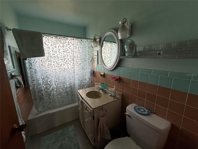 Building Photo - 5854 9th St