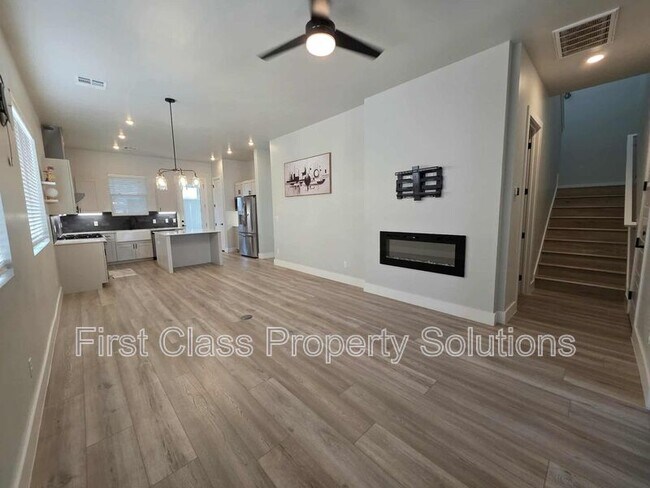 Building Photo - 2520 NW 131st St