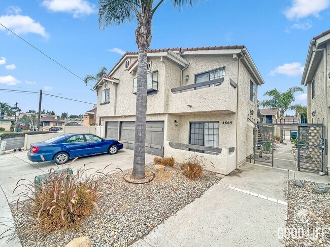 Primary Photo - Beautiful 2BD/2BA W/ Reserved Parking and In-Unit Laundry in La Mesa!