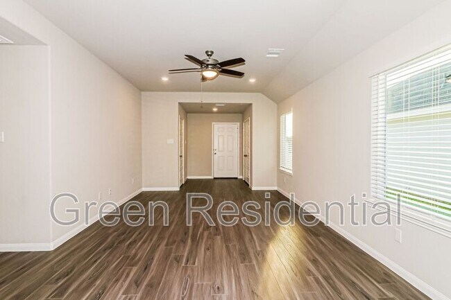 Building Photo - 5127 Shelby Katherine Dr