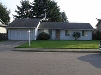 Building Photo - Beautiful 3Bd/1.5 Ba Federal Way Home.