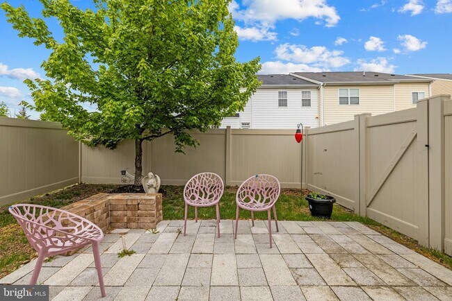 Building Photo - 41676 Blue Grama Cir