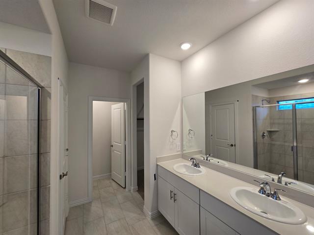 Building Photo - 5717 Rushing River Wy