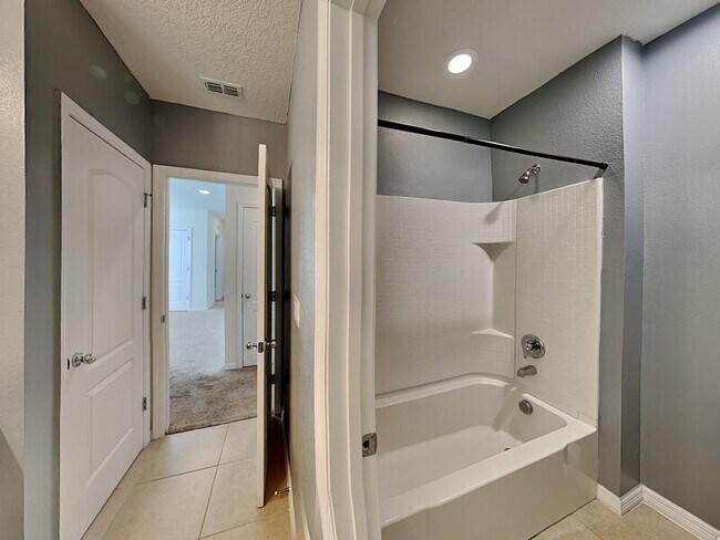 Building Photo - 1878 Cassidy Knoll Dr