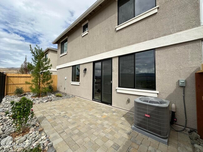 Building Photo - 1180 Arrastra Rd