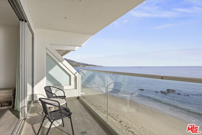 Building Photo - 26508 Latigo Shore Dr