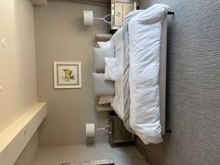 Building Photo - 7157 E Rancho Vista Dr