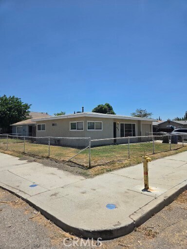 Building Photo - 427 Sepulveda Ave