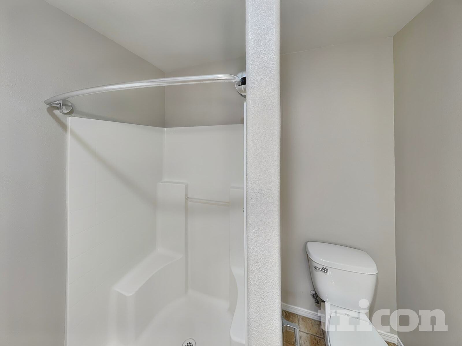 Building Photo - 1811 NE 89th Cir