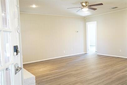 Building Photo - 6537 Meadowview Ln