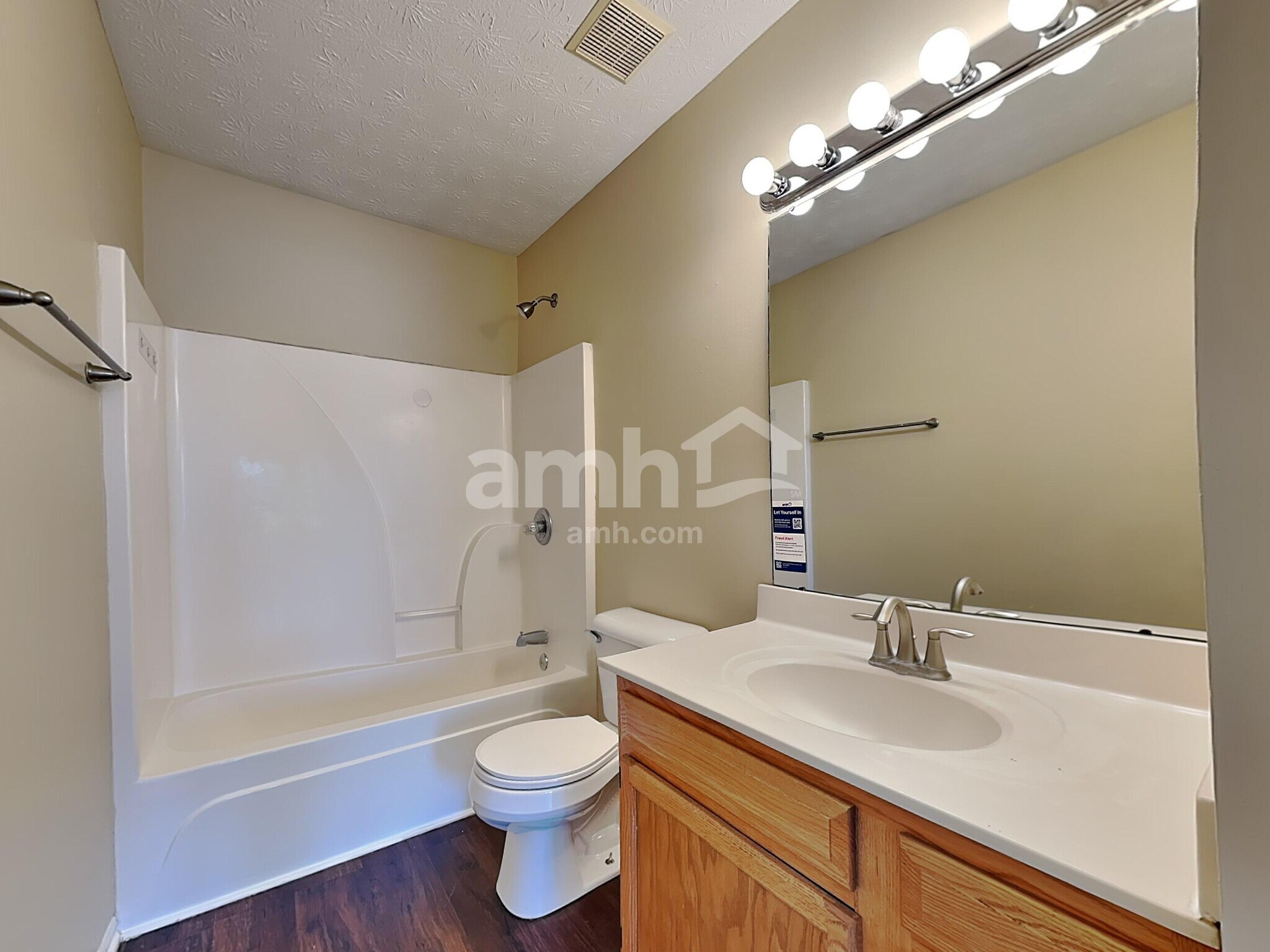 Building Photo - 918 Kreider Ct