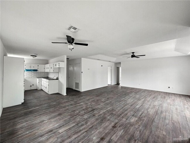 Building Photo - 801 N 29th St
