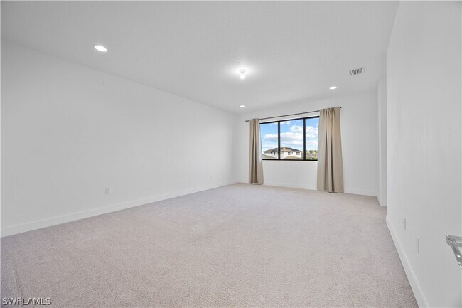 Building Photo - 5032 Frattina St.