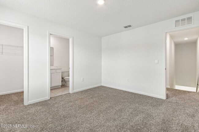Building Photo - 64 Playa De Luna Ln