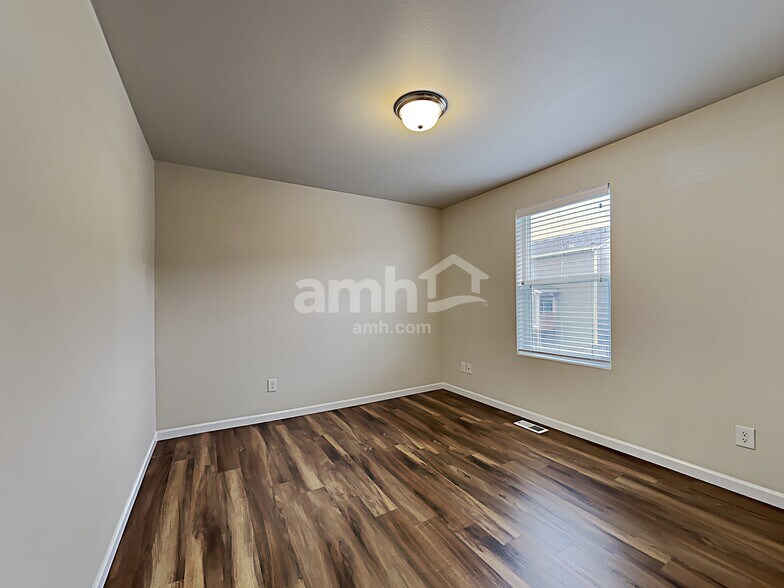 Building Photo - 13811 66th Ave E