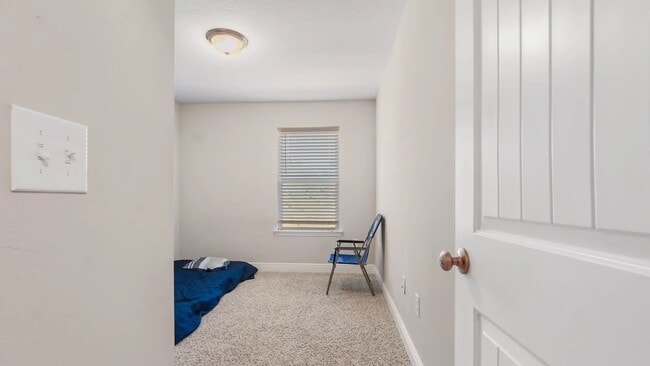 Building Photo - Santa Rosa 3 bedroom