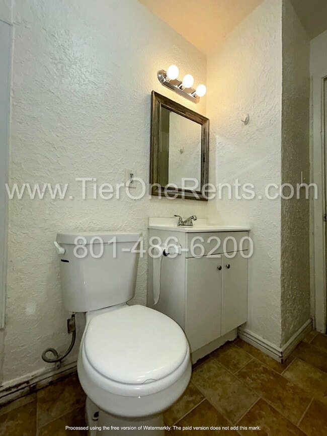 Building Photo - NO DEPOSIT option available for qualified ...