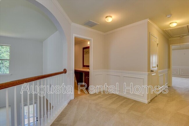 Building Photo - 2079 Willhaven Dr
