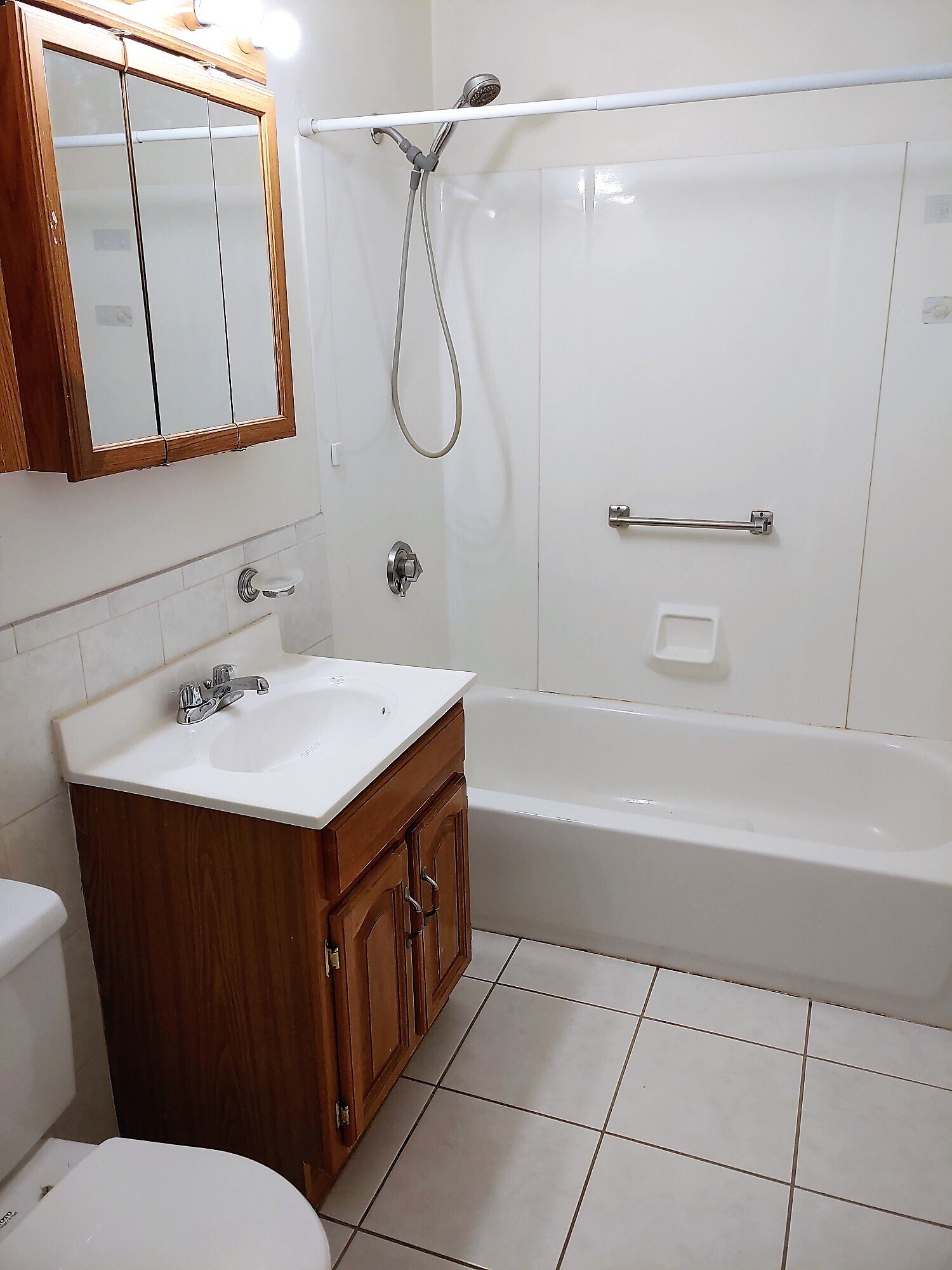 Building Photo - 12 Quincy St