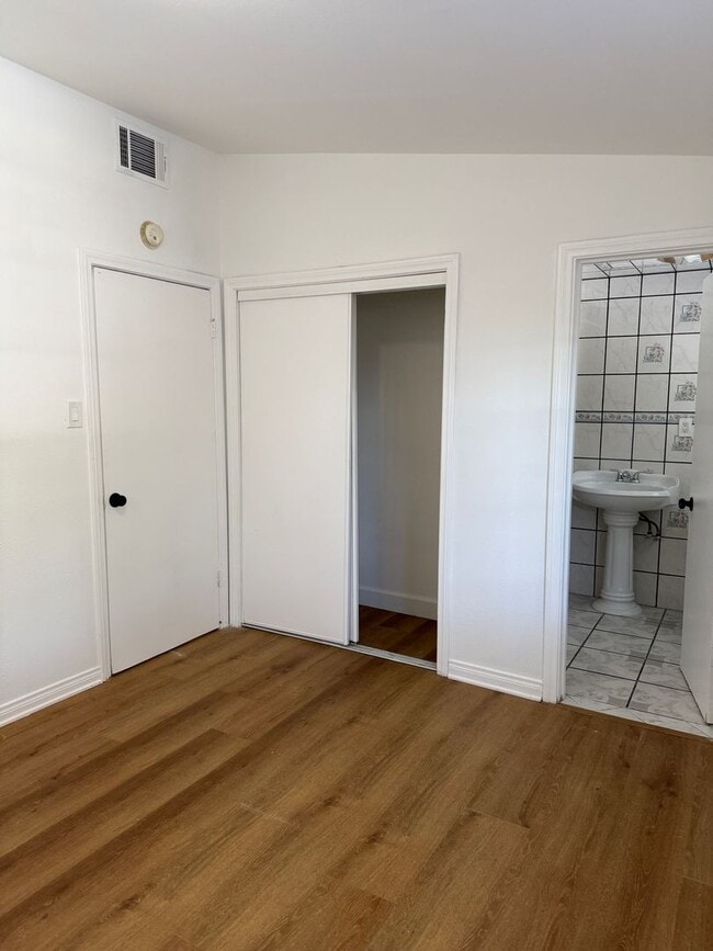 Building Photo - Charming 4-Bedroom Home for Rent in San Be...