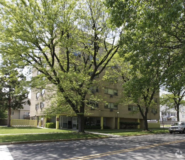 346 - 352 Elmora Ave - 350 Elmora Avenue