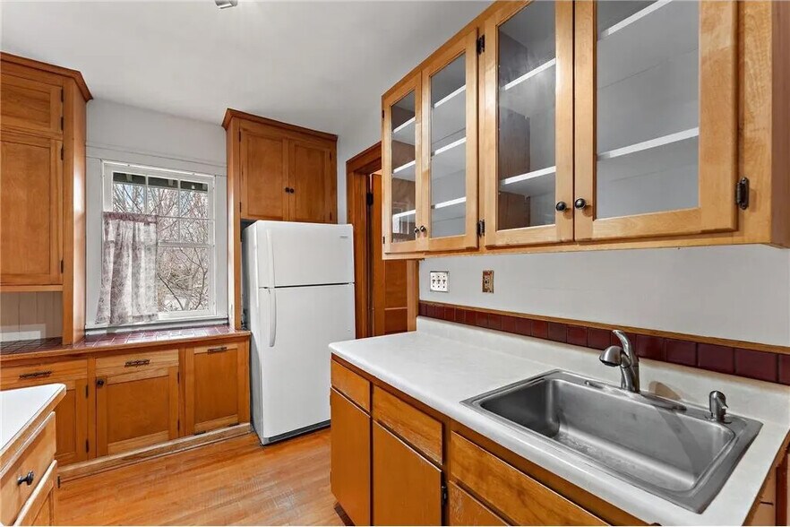 Building Photo - 2017 Laurel Avenue