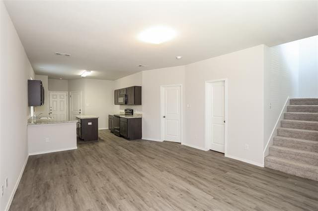 Building Photo - 5512 Willamette Dr