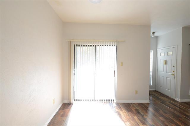 Building Photo - 501 Arbor Creek Dr