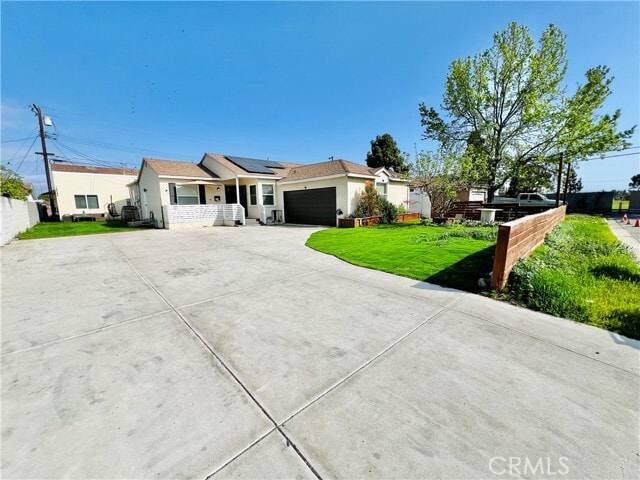 Building Photo - 2734 Grove