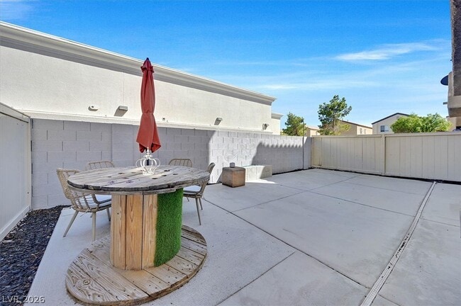 Building Photo - 7376 Blanco Peak St