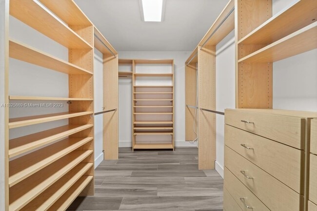 Building Photo - 3110 NE 210th Terrace