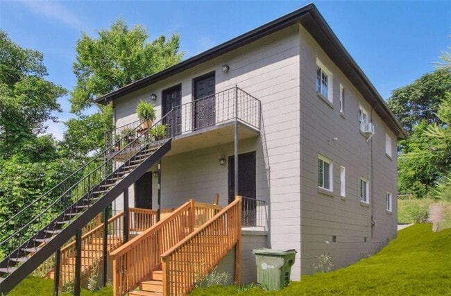 Building Photo - 239 Sciple Terrace NW