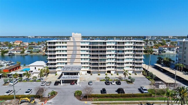 Building Photo - 223 Island Way