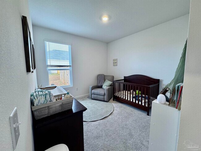 Building Photo - 6330 Buckthorn Cir