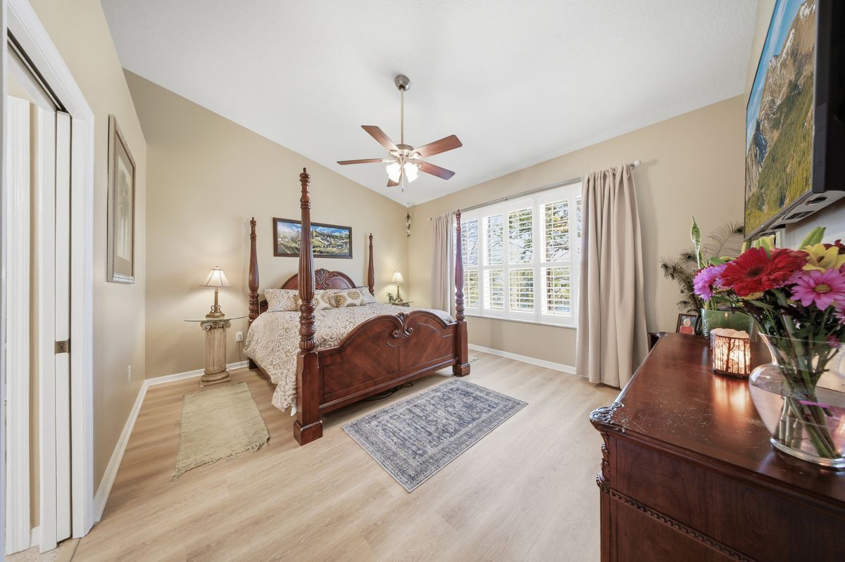 Building Photo - 700 Trotter Ln