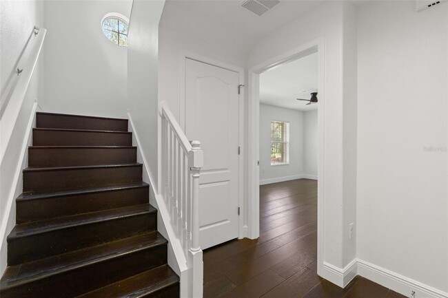 Building Photo - 10144 Arbor Run Dr