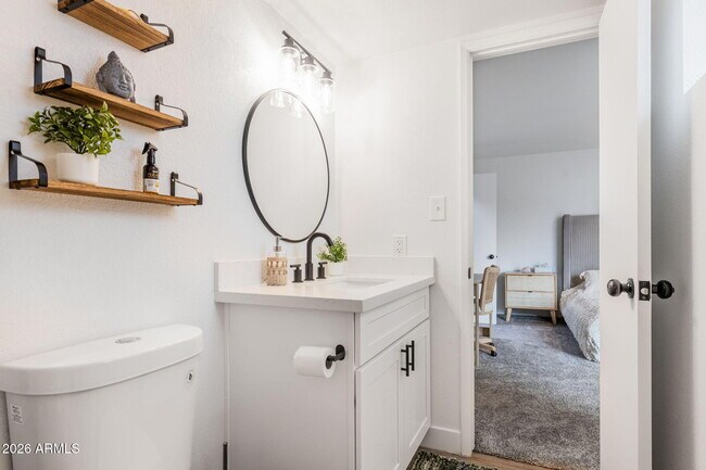 Building Photo - 2529 E Commonwealth Cir