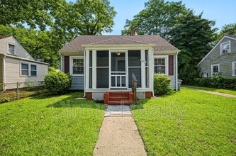 Building Photo - 428 Melville Rd