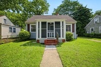 Building Photo - 428 Melville Rd
