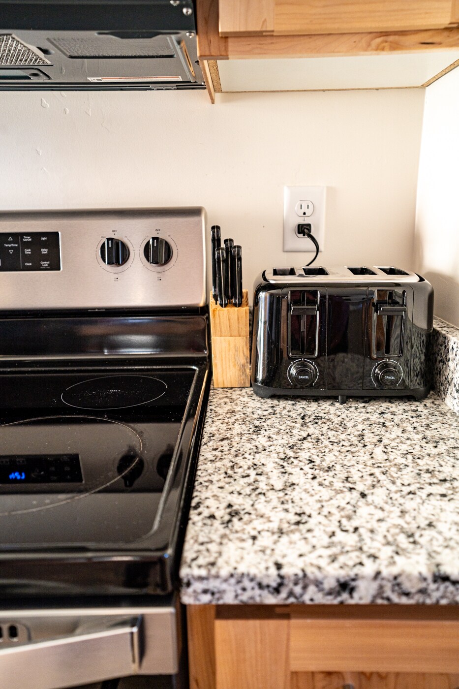 Building Photo - 355 N 2650 W