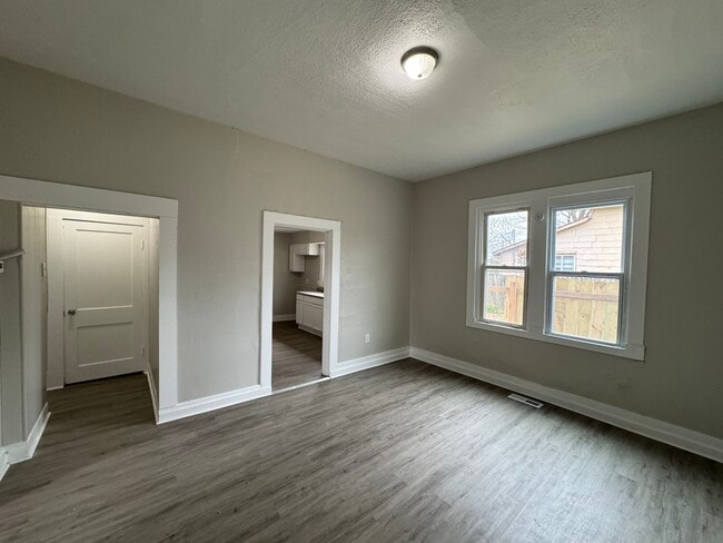 Building Photo - 1750 S Olive St