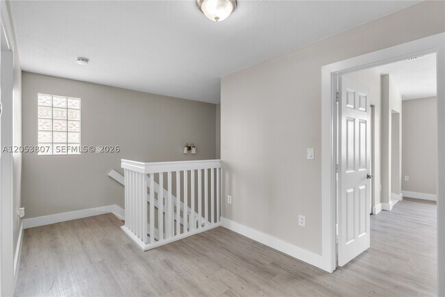 Building Photo - 7463 SW 164th Ave