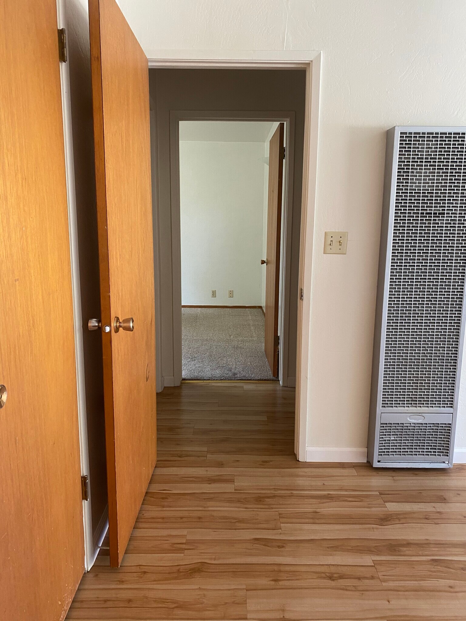 Building Photo - 714 Pine St