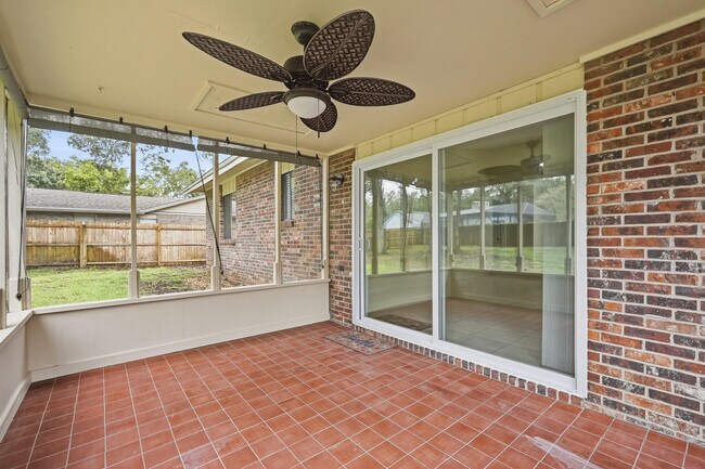 Building Photo - 644 Caribbean Way
