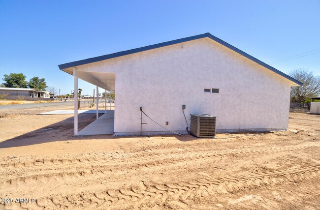 Building Photo - 3345 W Tollan Dr