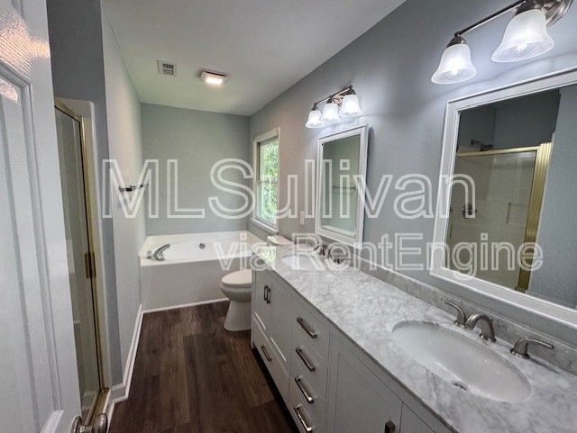 Building Photo - 302 Rushingwater Dr