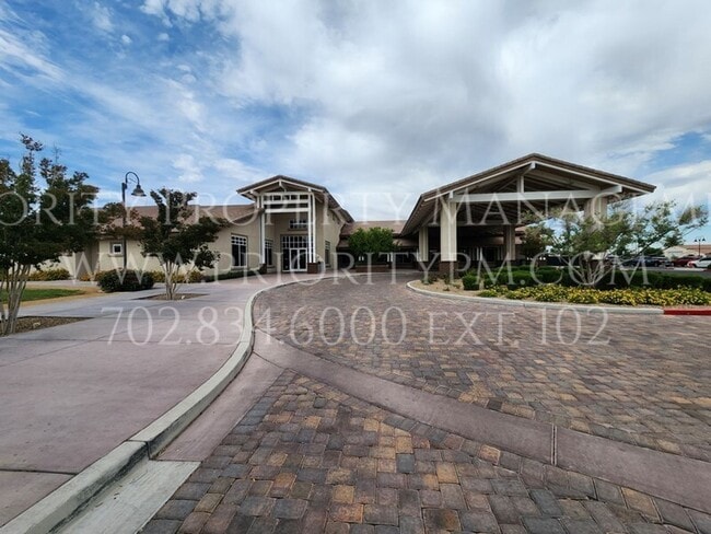 Building Photo - CADENCE SINGLE STORY @ HERITAGE! GORGEOUS AND READY FOR MOVE IN!