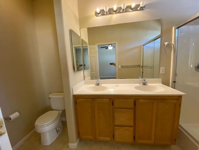 Building Photo - ~Beautiful 3 Bed 2 Bath House in Santa Rosa~